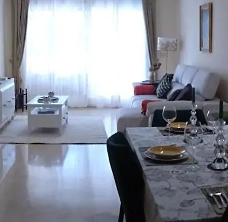 Peaceful Spacious 2 Bed 2 Bath Elviria Marbella