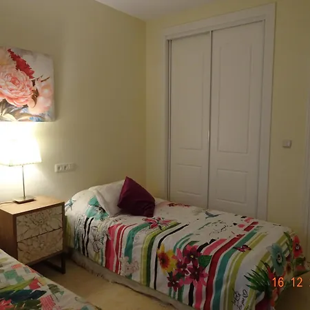 Apartamento Peaceful Spacious 2 Bed 2 Bath Elviria Marbella